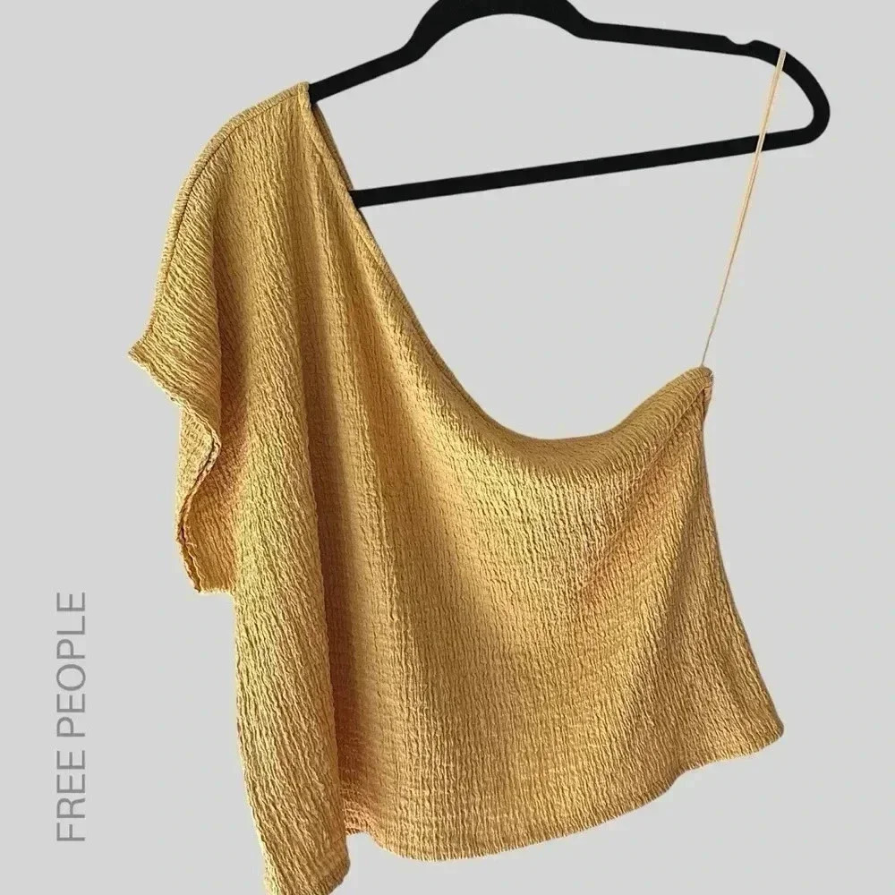 FREE PEOPLE BEACH NWOT ONE SHOULDER FLUTTER SLEEVE TEXTURED YELLOW TOP | MEDIUM